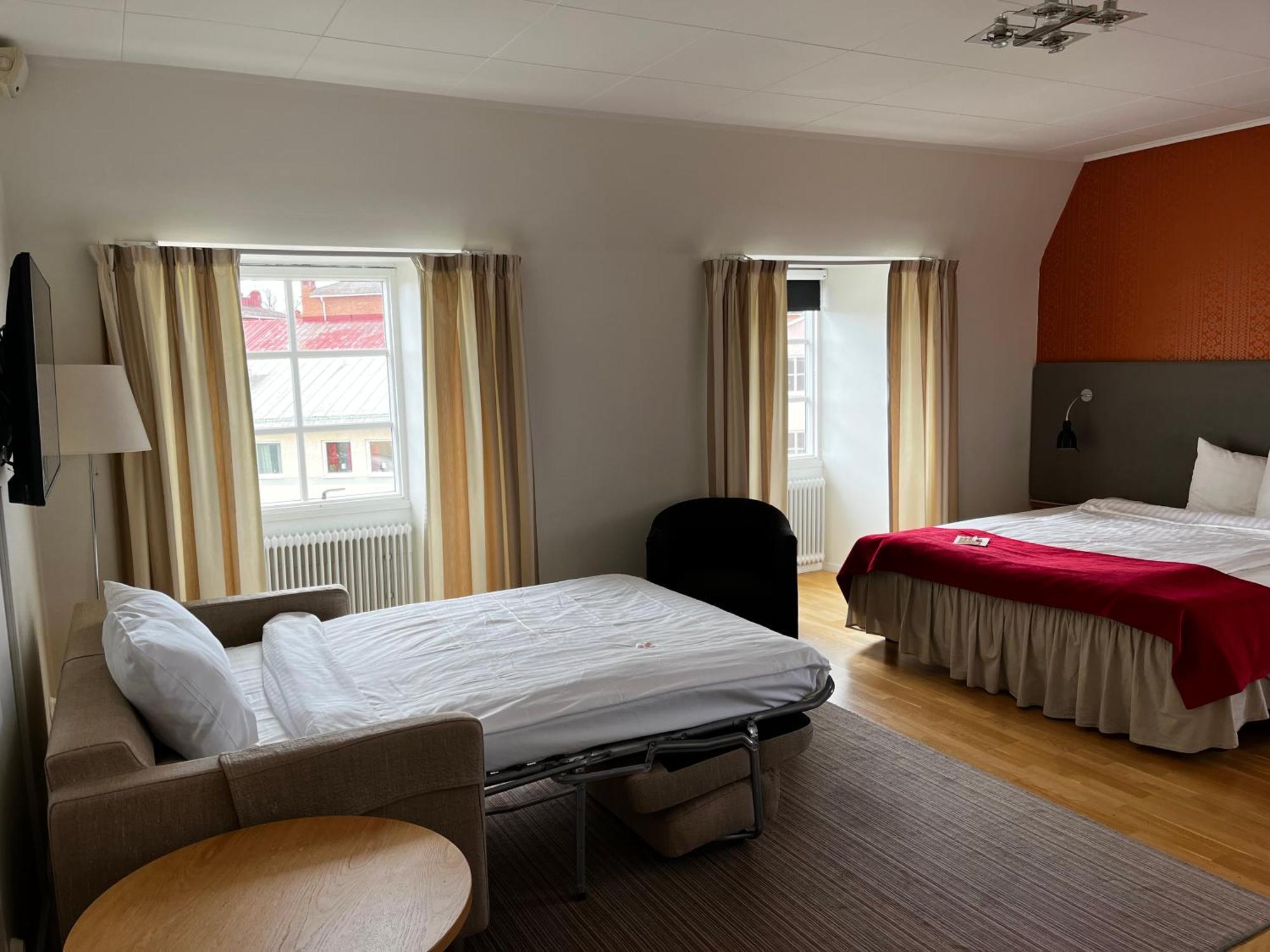 Hotel Bishops Arms 3*