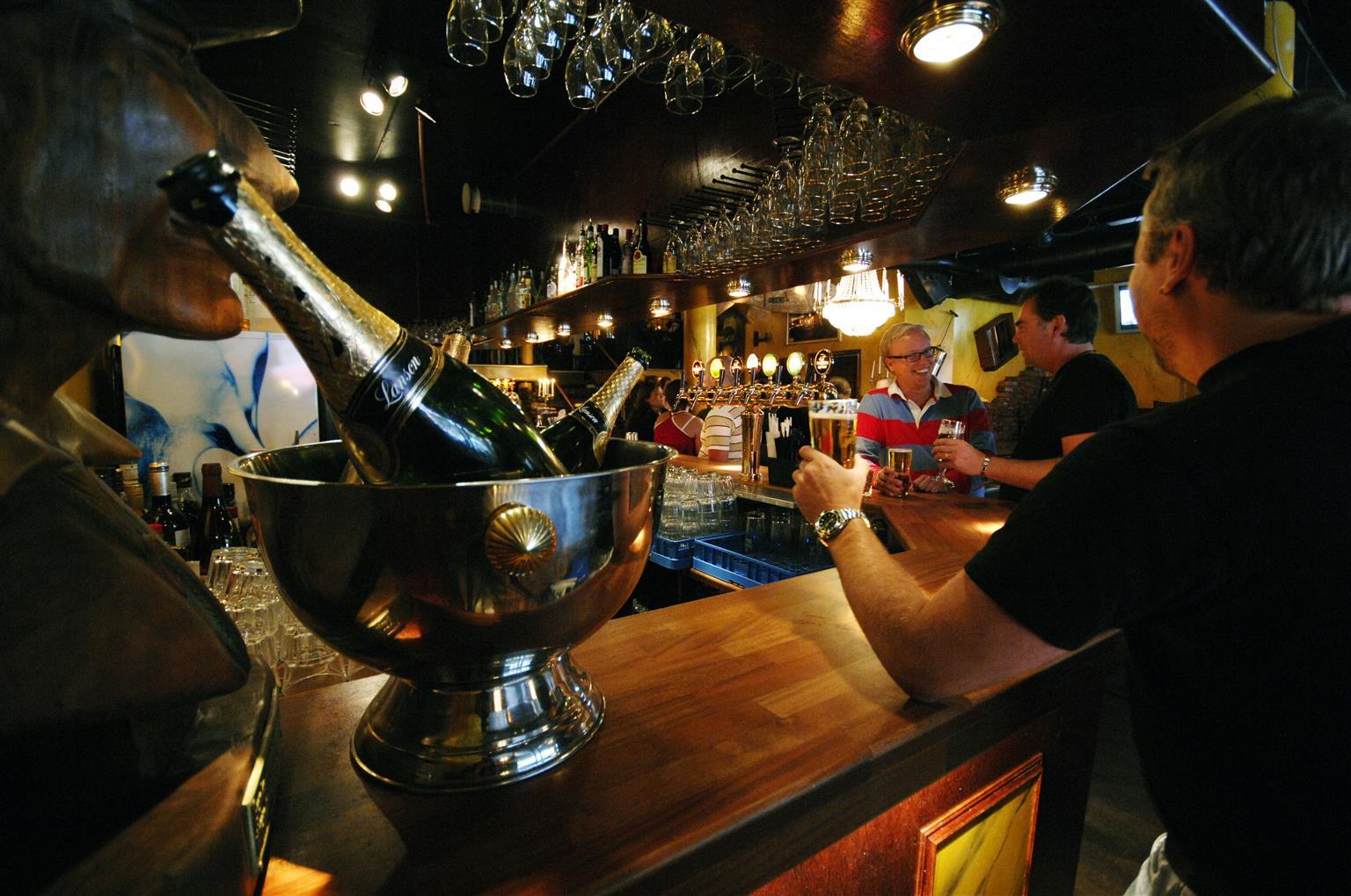 酒店 Bishops Arms 3*